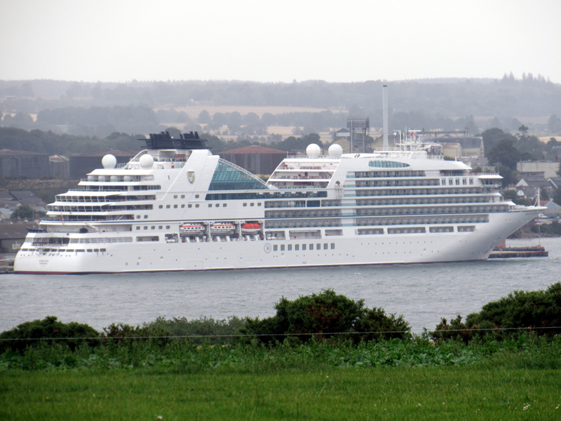 Seabourne Ovation